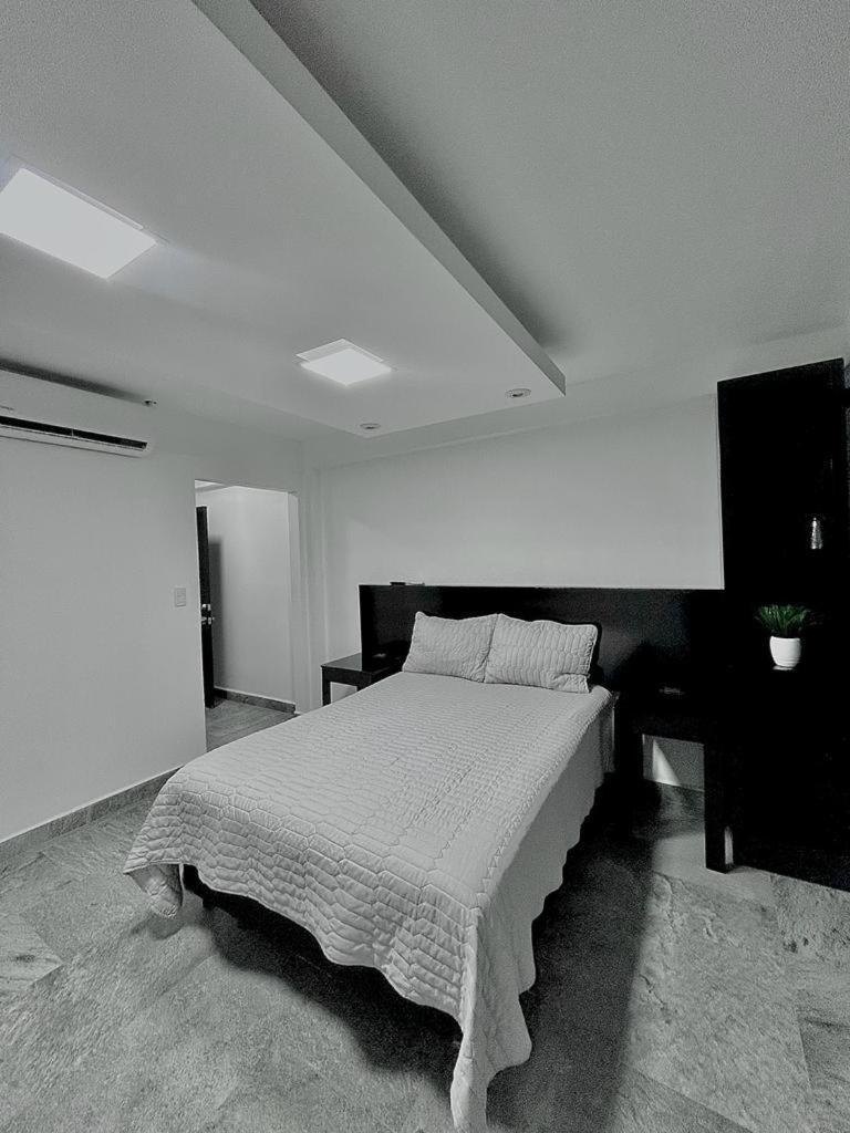 Hotel And Suites Cananea Exterior foto